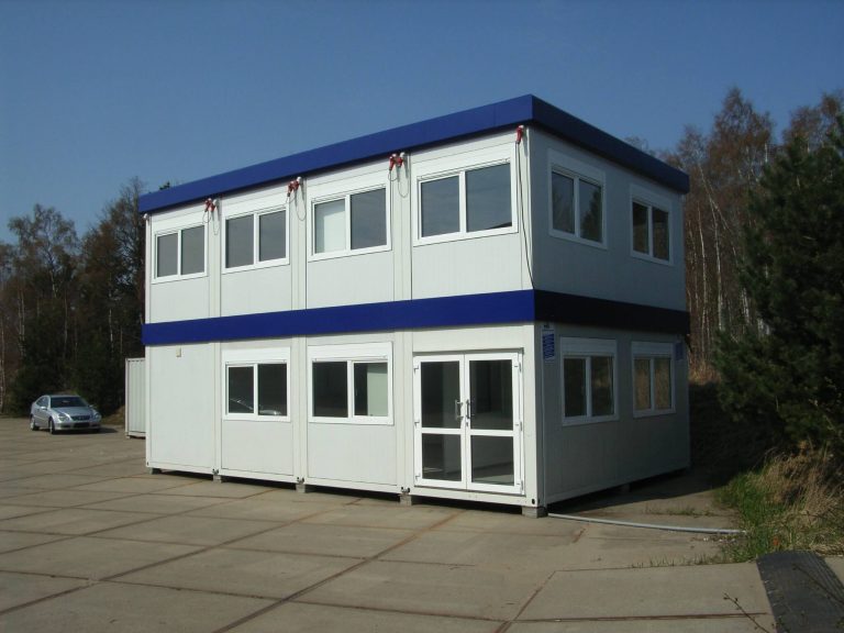 Bürocontainer kaufen und mieten | Flexibel und schnell realisiert